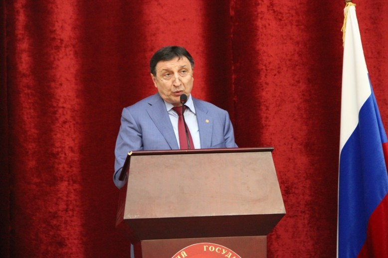 ФСБ задержала ректора Дагестанского госуниверситета, бывшего и.о. мэра Махачкалы
