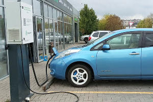 Электроавтомобиль Nissan Leaf © Фото Андрея Малеванного, Юга.ру