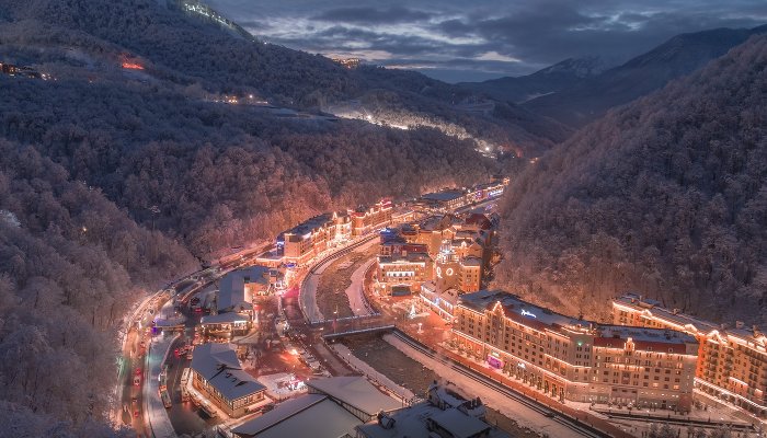 Горный курорт «Роза Хутор» © Фото Богдана Синайского, sinaysky.com