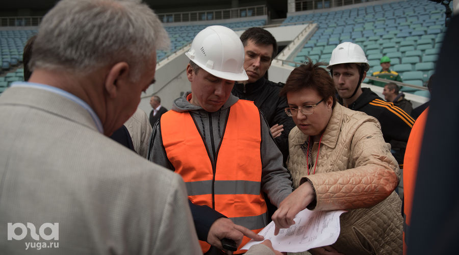 Делегация FIFA проверила готовность стадиона "Фишт" в Сочи к ЧМ-2018 © Нина Зотина, ЮГА.ру