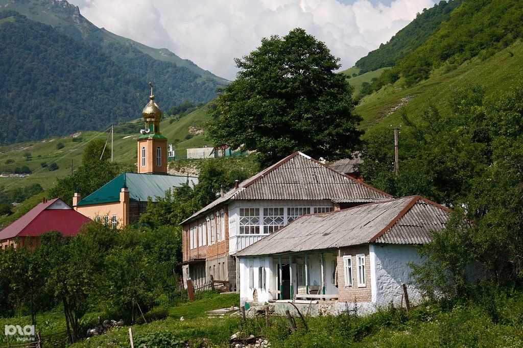 Села республики. Село Харачой Веденского района. Село Харачой Чечня. Горы Чеченской Республики Веденский район. Харачой тейп.