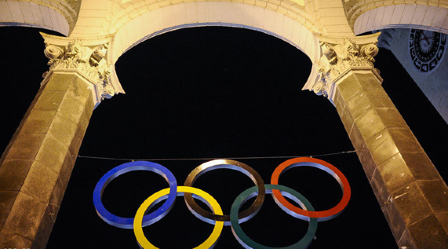 Олимпийские кольца в сочи фото