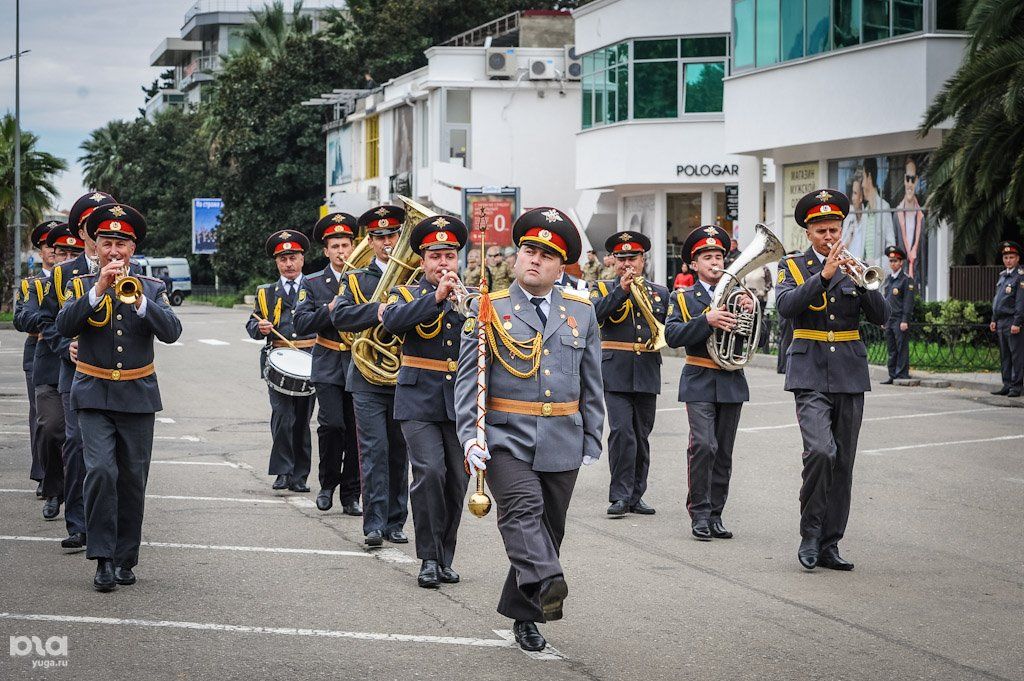 Полиция сочи. Парад в Сочи. День полиции Сочи 2019. Курская полиция в Сочи. Во сколько парад в Сочи.