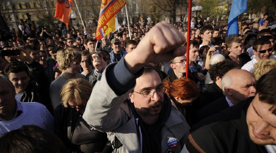 Митинг и шествие сторонников Олега Шеина собрали порядка 4000 человек © Михаил Мордасов. ЮГА.ру