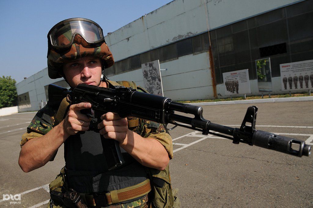 Омон краснодар вакансии. ОМОН Краснодар. База ОМОН Краснодар. Линейный ОМОН Краснодар. Краснодарский ОМОН В Украине.