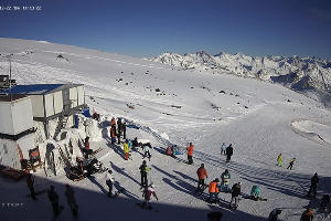  © Скриншот веб-камер  resort-elbrus.ru/cameras