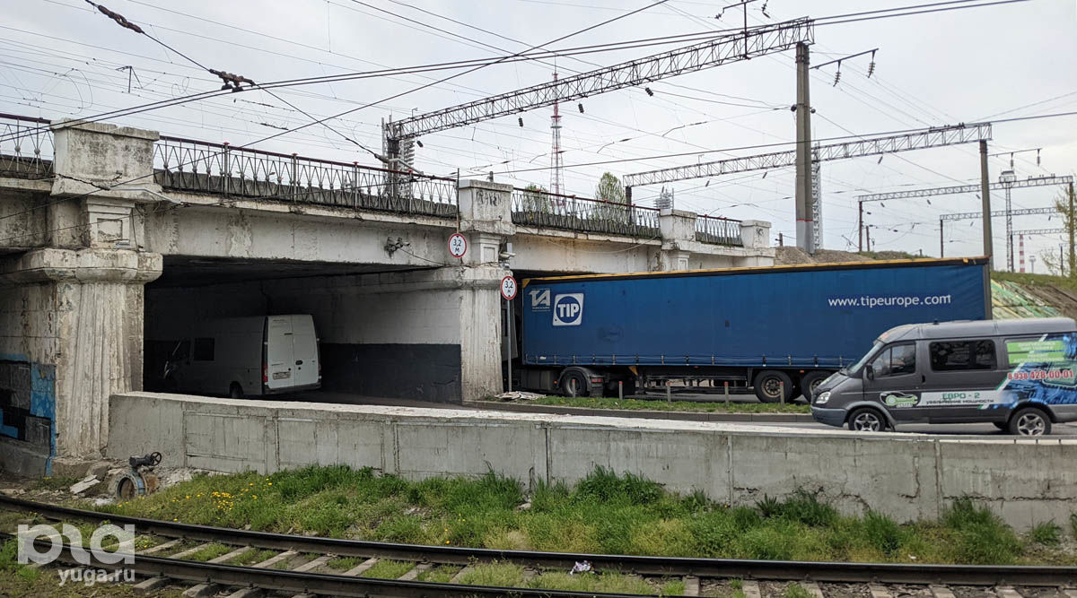 В Краснодаре перед Новым годом ограничат проезд грузовиков